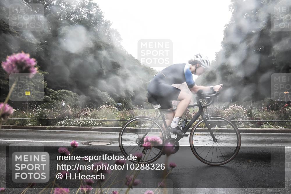 13.09.2026 - Stadtparktriathlon H.Heesch http://msf.ph/oto/10288326 13.09.2026 12:43:56 Radfahren 1181, 1209, 1220, 1295 meine-sportfotos.de