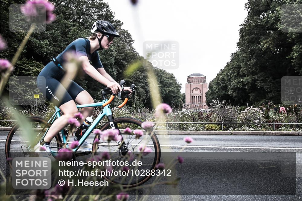 13.09.2026 - Stadtparktriathlon H.Heesch http://msf.ph/oto/10288342 13.09.2026 11:32:26 Radfahren 714, 744, 765, 773, 779, 780 meine-sportfotos.de