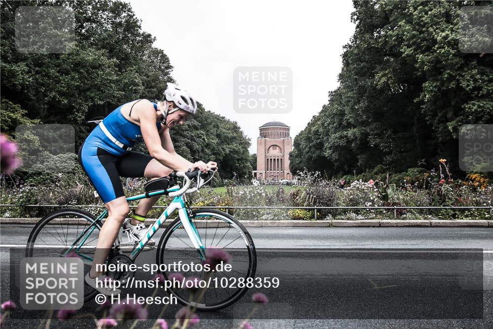 13.09.2026 - Stadtparktriathlon H.Heesch http://msf.ph/oto/10288359 13.09.2026 11:32:45 Radfahren 736, 747, 772 meine-sportfotos.de