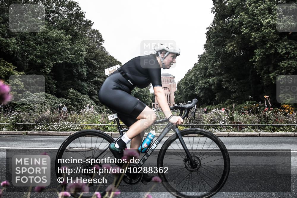 13.09.2026 - Stadtparktriathlon H.Heesch http://msf.ph/oto/10288362 13.09.2026 11:32:45 Radfahren 736, 747, 772 meine-sportfotos.de