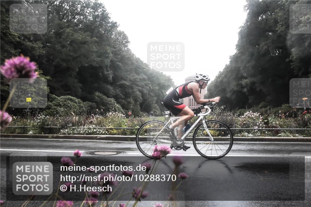 13.09.2026 - Stadtparktriathlon H.Heesch http://msf.ph/oto/10288370 13.09.2026 12:44:29 Radfahren 978, 1129, 1170, 1221, 1252 meine-sportfotos.de