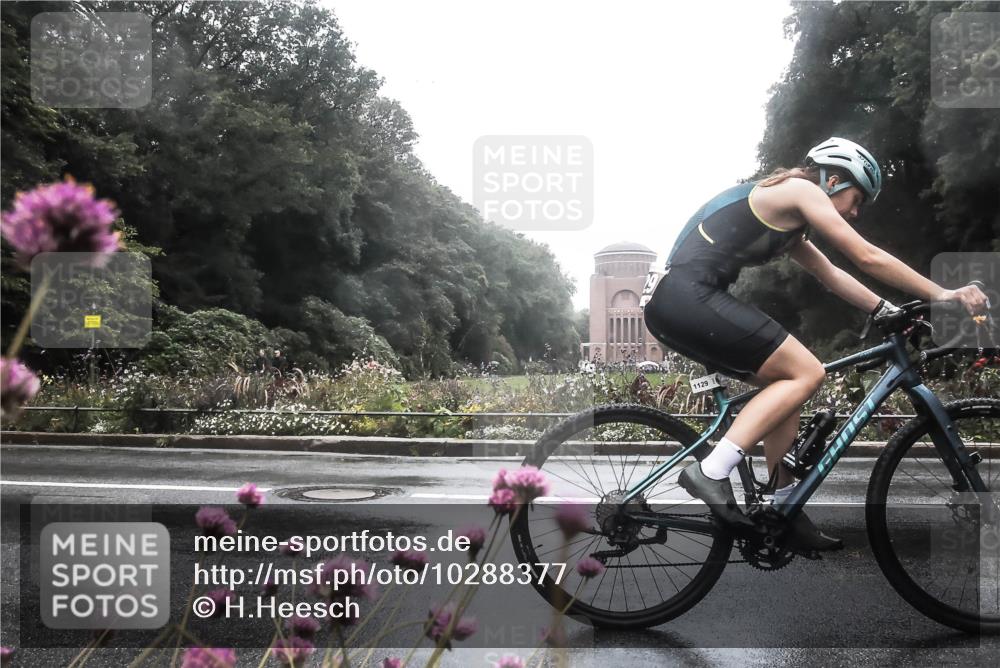 13.09.2026 - Stadtparktriathlon H.Heesch http://msf.ph/oto/10288377 13.09.2026 12:44:32 Radfahren 1129, 1252 meine-sportfotos.de