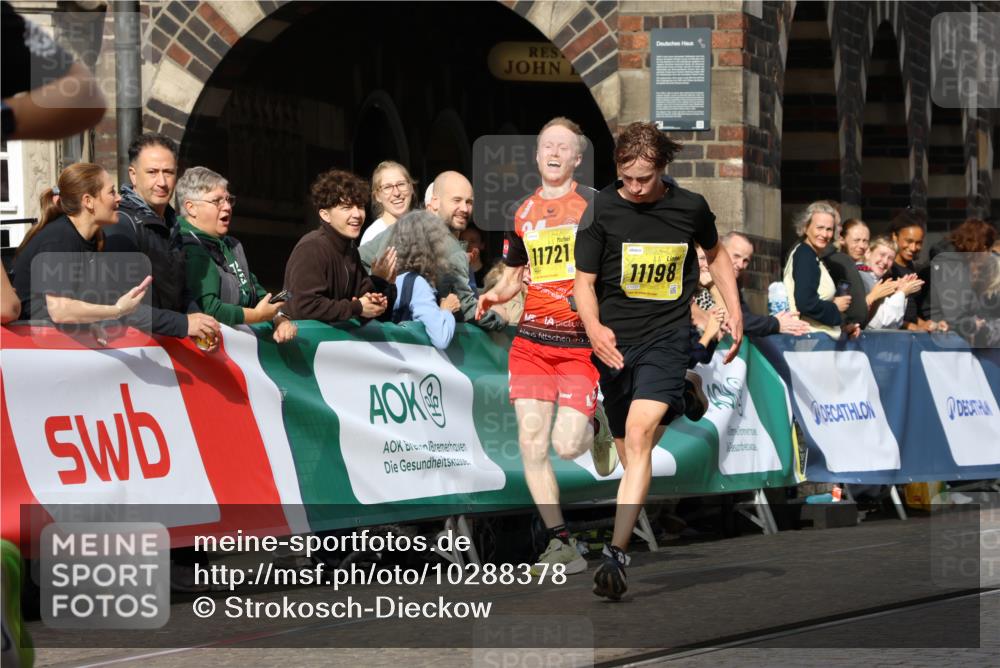 13.09.2026 - 21. swb-Marathon Bremen Strokosch-Dieckow http://msf.ph/oto/10288378 13.09.2026 10:40:08 Ziel 11198, 11721, 12144, 12339, 13519, 13642 meine-sportfotos.de