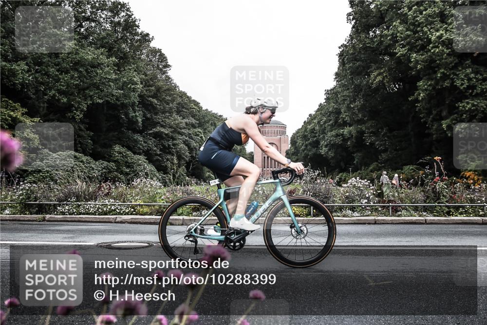 13.09.2026 - Stadtparktriathlon H.Heesch http://msf.ph/oto/10288399 13.09.2026 11:32:59 Radfahren 606, 649, 662, 801, 818, 828 meine-sportfotos.de