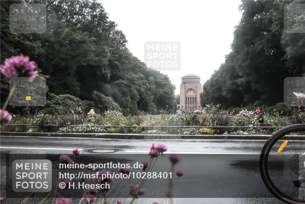 13.09.2026 - Stadtparktriathlon H.Heesch http://msf.ph/oto/10288401 13.09.2026 12:44:50 Radfahren 1078, 1102, 1134, 1157, 1247, 1256, 1257, 1302 meine-sportfotos.de