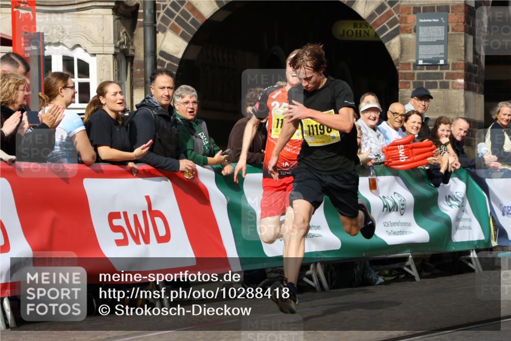 13.09.2026 - 21. swb-Marathon Bremen Strokosch-Dieckow http://msf.ph/oto/10288418 13.09.2026 10:40:08 Ziel 11198, 11721, 12144, 12339, 13519, 13642 meine-sportfotos.de