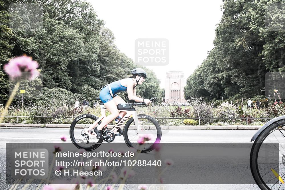 13.09.2026 - Stadtparktriathlon H.Heesch http://msf.ph/oto/10288440 13.09.2026 11:34:08 Radfahren 625, 639, 730, 792, 814, 1798 meine-sportfotos.de