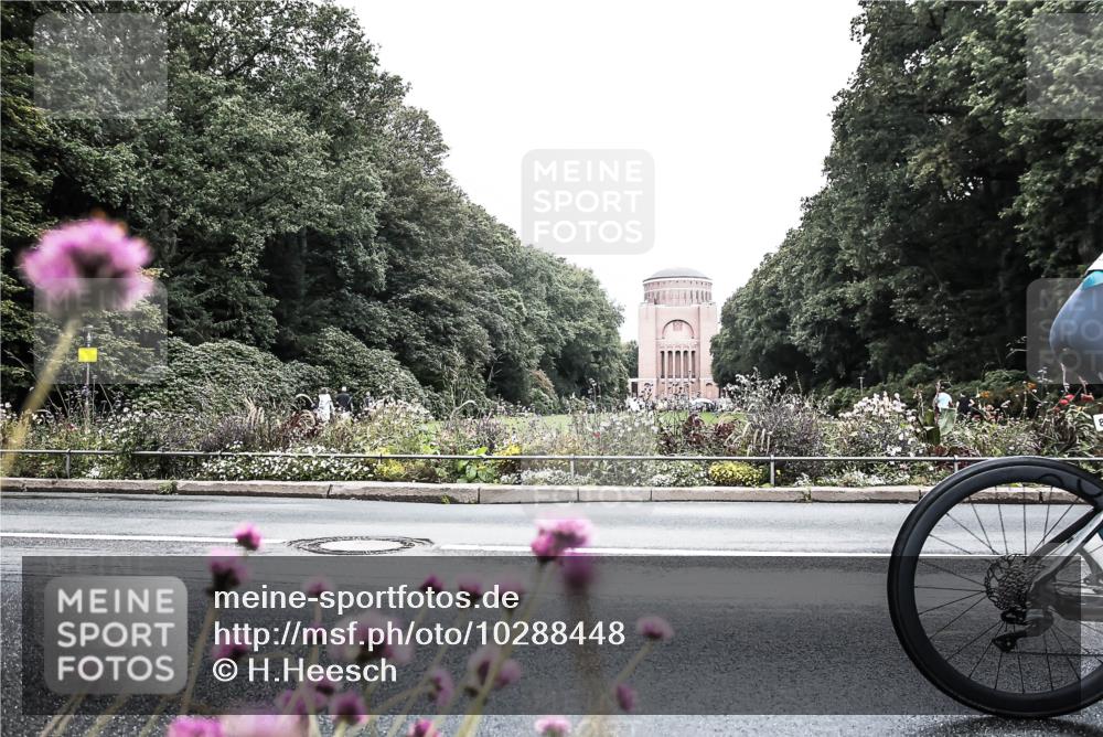13.09.2026 - Stadtparktriathlon H.Heesch http://msf.ph/oto/10288448 13.09.2026 11:34:09 Radfahren 625, 639, 730, 792, 795, 814, 820, 1798 meine-sportfotos.de