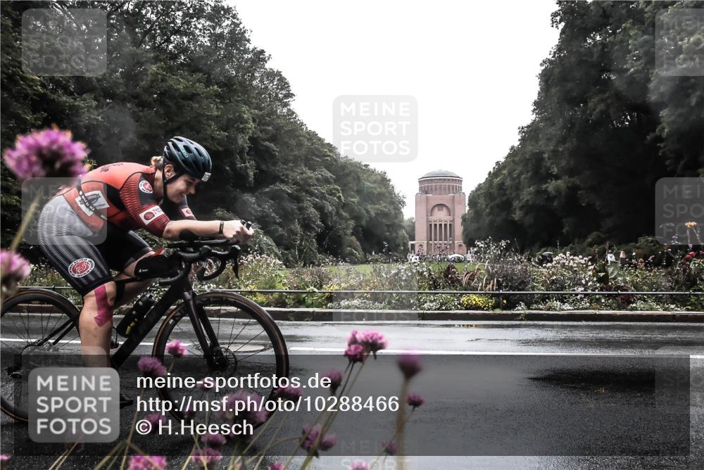 13.09.2026 - Stadtparktriathlon H.Heesch http://msf.ph/oto/10288466 13.09.2026 12:45:41 Radfahren 1137, 1138, 1194, 1254 meine-sportfotos.de