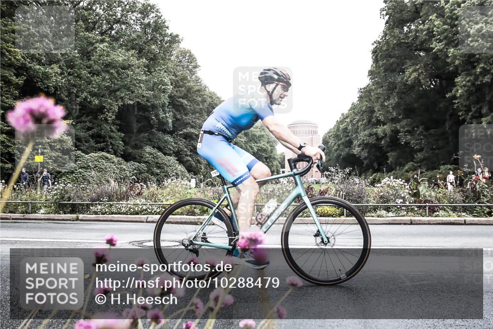 13.09.2026 - Stadtparktriathlon H.Heesch http://msf.ph/oto/10288479 13.09.2026 11:34:22 Radfahren 703, 710, 762 meine-sportfotos.de