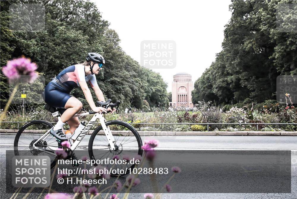 13.09.2026 - Stadtparktriathlon H.Heesch http://msf.ph/oto/10288483 13.09.2026 11:34:29 Radfahren 616, 821 meine-sportfotos.de