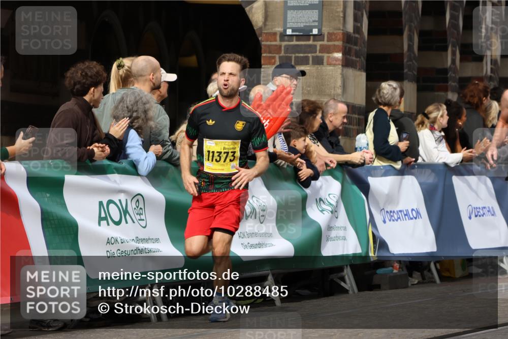 13.09.2026 - 21. swb-Marathon Bremen Strokosch-Dieckow http://msf.ph/oto/10288485 13.09.2026 10:40:38 Ziel 11373, 13616, 10575, 11903, 12477 meine-sportfotos.de