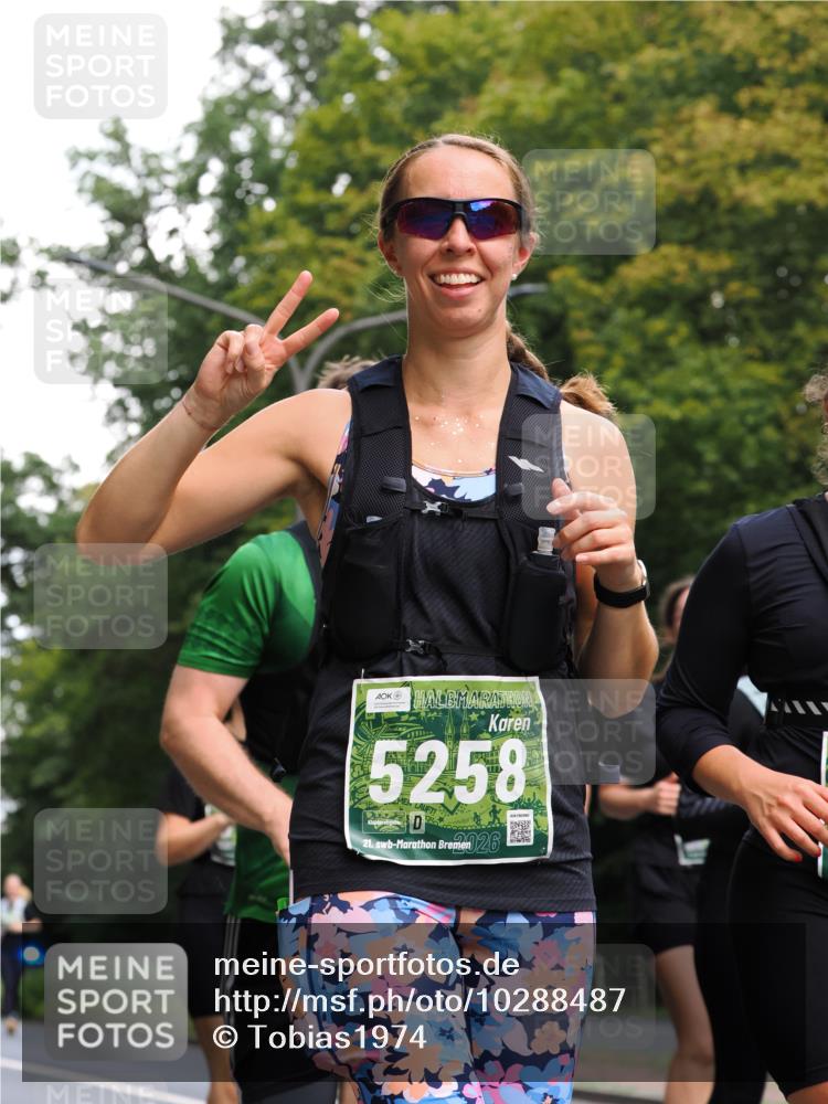 13.09.2026 - 21. swb-Marathon Bremen TobiasT http://msf.ph/oto/10288487 13.09.2026 12:24:49 Laufen 5258, 21, 026 meine-sportfotos.de