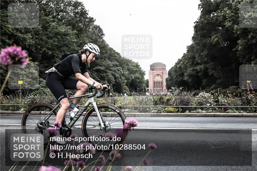 13.09.2026 - Stadtparktriathlon H.Heesch http://msf.ph/oto/10288504 13.09.2026 11:34:48 Radfahren 793, 897 meine-sportfotos.de