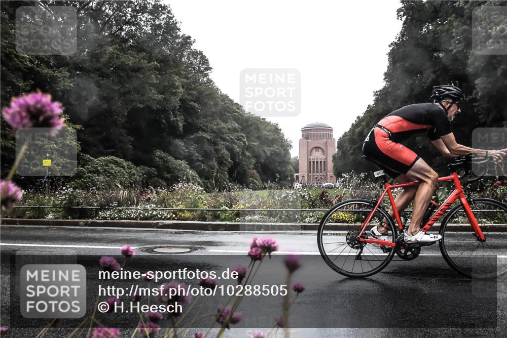 13.09.2026 - Stadtparktriathlon H.Heesch http://msf.ph/oto/10288505 13.09.2026 12:45:59 Radfahren 1228, 1242, 1245, 1261, 1282 meine-sportfotos.de