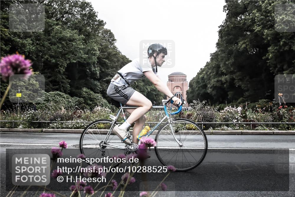 13.09.2026 - Stadtparktriathlon H.Heesch http://msf.ph/oto/10288525 13.09.2026 11:34:58 Radfahren 626, 629, 697, 819 meine-sportfotos.de