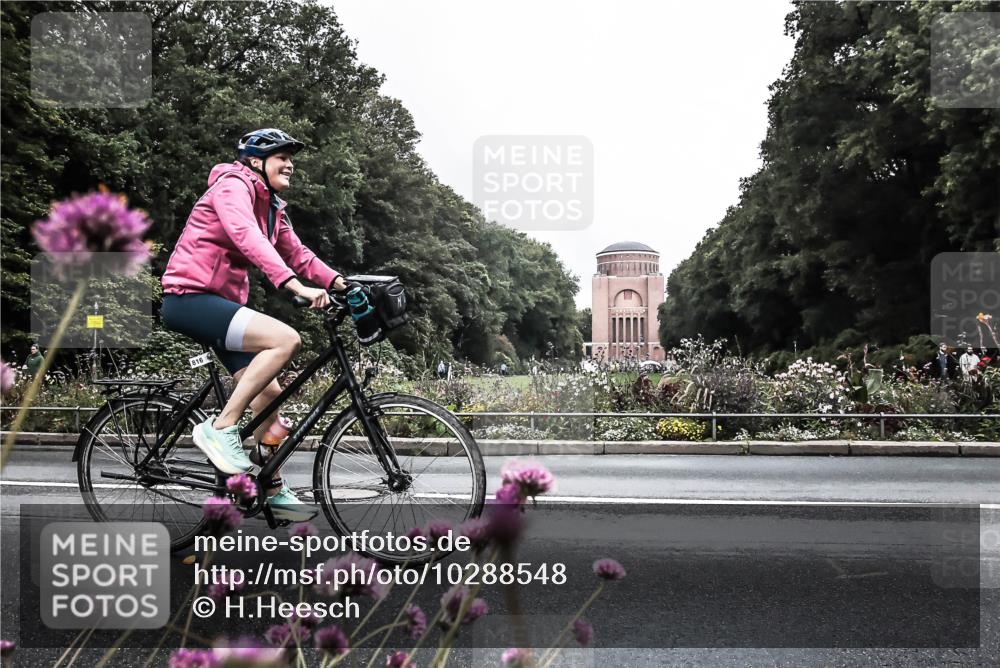 13.09.2026 - Stadtparktriathlon H.Heesch http://msf.ph/oto/10288548 13.09.2026 11:35:12 Radfahren 610, 759, 763, 816 meine-sportfotos.de