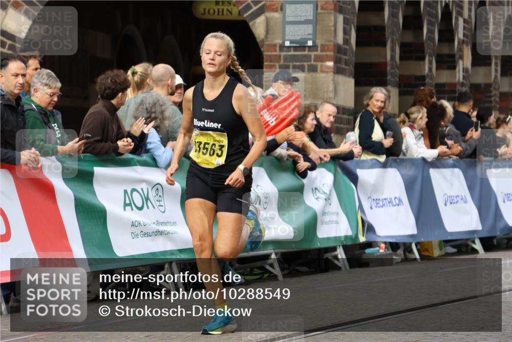13.09.2026 - 21. swb-Marathon Bremen Strokosch-Dieckow http://msf.ph/oto/10288549 13.09.2026 10:40:42 Ziel 11373, 13566, 13616, 10575, 11903, 12477 meine-sportfotos.de