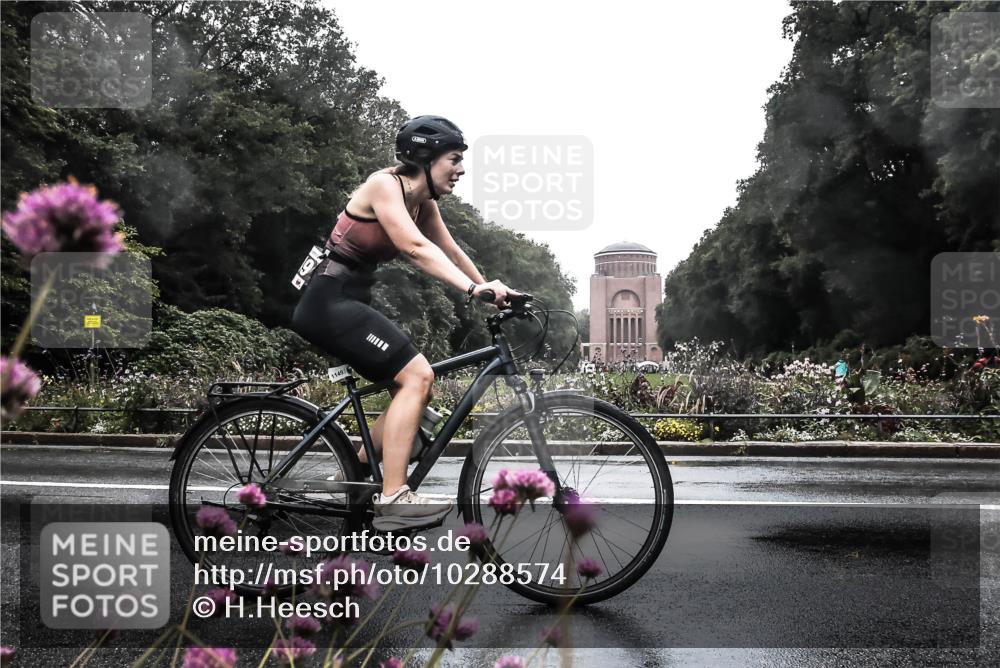 13.09.2026 - Stadtparktriathlon H.Heesch http://msf.ph/oto/10288574 13.09.2026 12:46:37 Radfahren 1108, 1111, 1149, 1152, 1179, 1299 meine-sportfotos.de