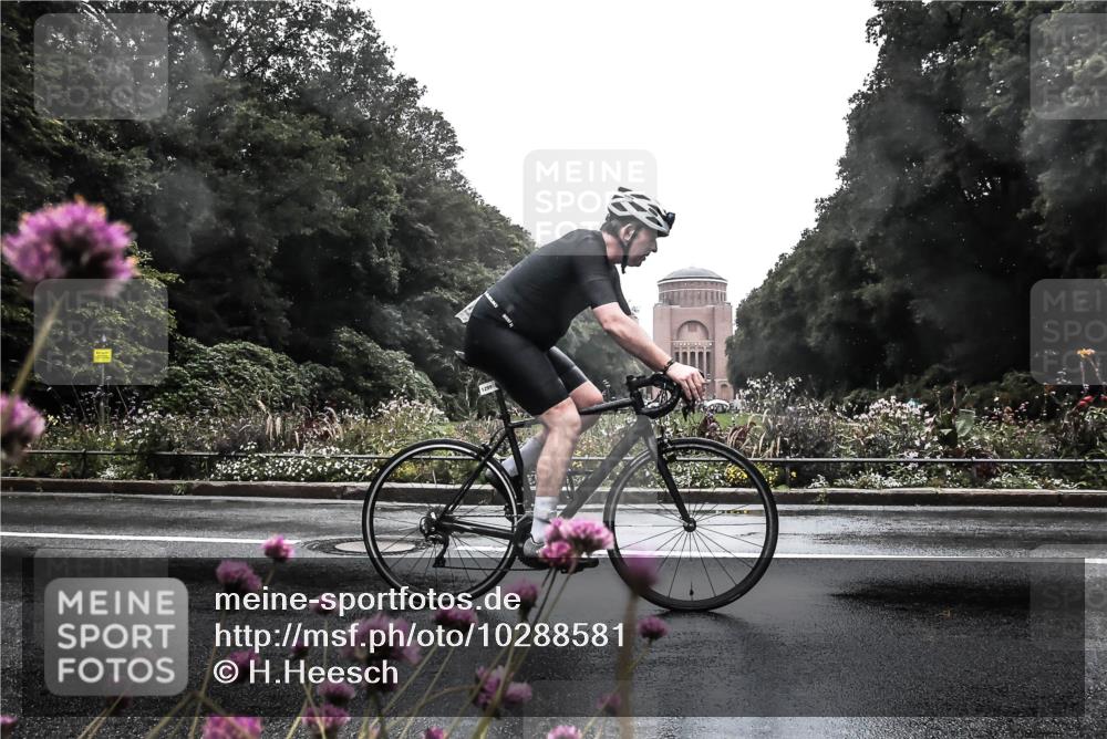 13.09.2026 - Stadtparktriathlon H.Heesch http://msf.ph/oto/10288581 13.09.2026 12:46:38 Radfahren 1111, 1149, 1152, 1179, 1299 meine-sportfotos.de
