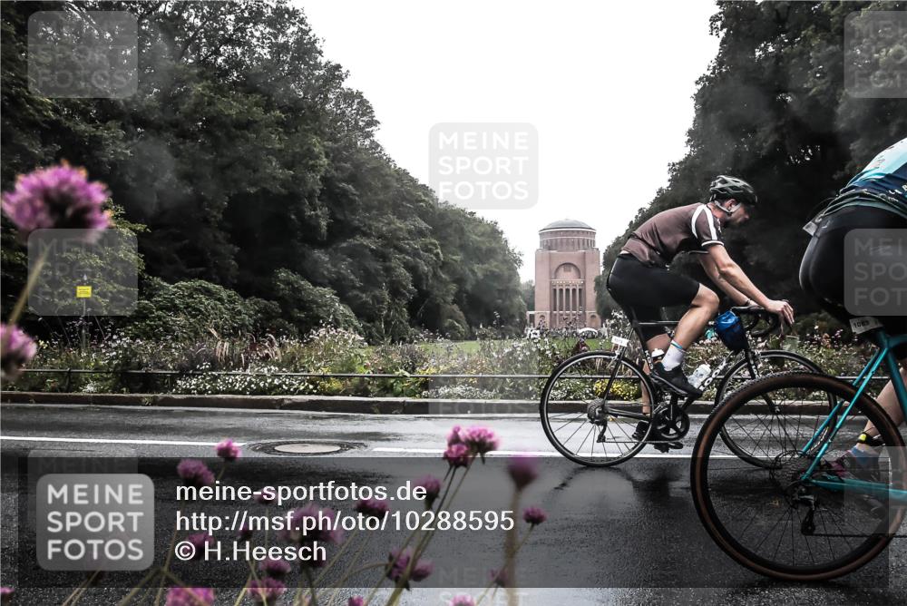 13.09.2026 - Stadtparktriathlon H.Heesch http://msf.ph/oto/10288595 13.09.2026 12:46:43 Radfahren 1072, 1083, 1146, 1273, 1294 meine-sportfotos.de