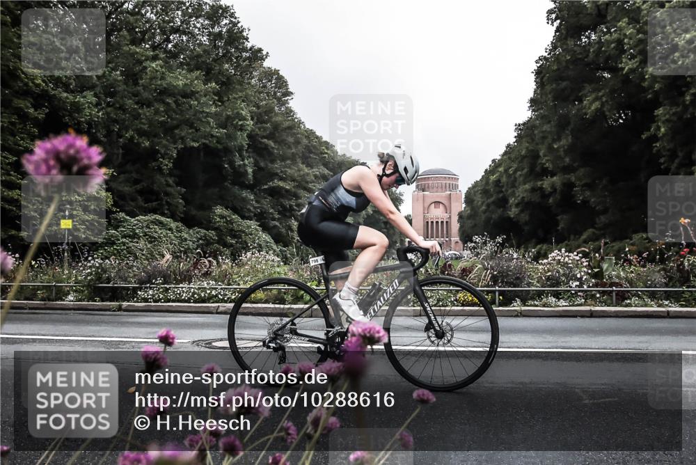 13.09.2026 - Stadtparktriathlon H.Heesch http://msf.ph/oto/10288616 13.09.2026 11:35:59 Radfahren 713, 794, 798, 803, 862 meine-sportfotos.de
