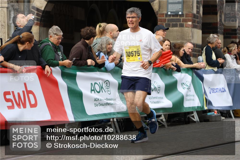 13.09.2026 - 21. swb-Marathon Bremen Strokosch-Dieckow http://msf.ph/oto/10288638 13.09.2026 10:40:55 Ziel 10520, 11373, 13563, 13566, 13616, 11201, 12209 meine-sportfotos.de