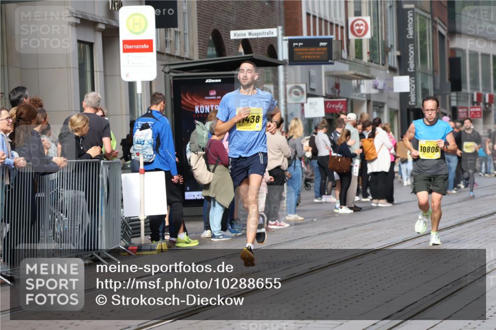 13.09.2026 - 21. swb-Marathon Bremen Strokosch-Dieckow http://msf.ph/oto/10288655 13.09.2026 10:44:23 Ziel 10266, 10454, 10806, 10861, 11438, 11615, 11692, 11704, 12302, 12425, 12473, 10956, 11108, 11148, 11438, 11644, 11758, 13538 meine-sportfotos.de