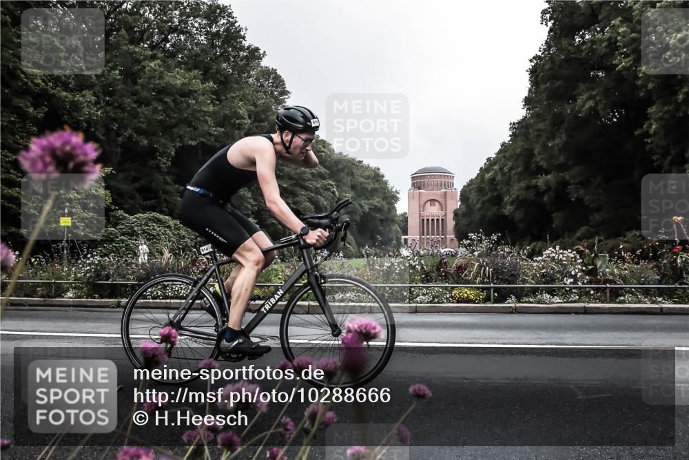 13.09.2026 - Stadtparktriathlon H.Heesch http://msf.ph/oto/10288666 13.09.2026 11:36:27 Radfahren 769, 817, 914 meine-sportfotos.de