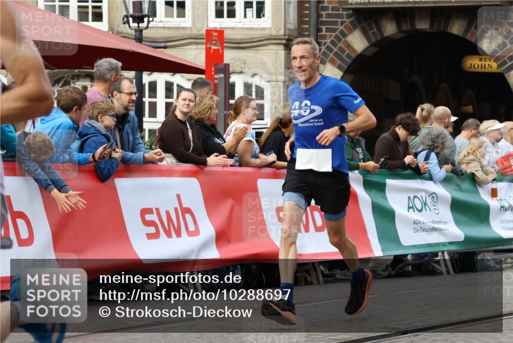 13.09.2026 - 21. swb-Marathon Bremen Strokosch-Dieckow http://msf.ph/oto/10288697 13.09.2026 10:41:03 Ziel 10520, 10575, 11903, 12477, 13563, 11077, 11201 meine-sportfotos.de