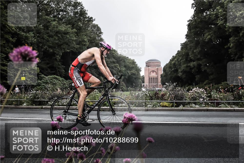 13.09.2026 - Stadtparktriathlon H.Heesch http://msf.ph/oto/10288699 13.09.2026 11:36:38 Radfahren 706, 731, 754, 823, 886 meine-sportfotos.de