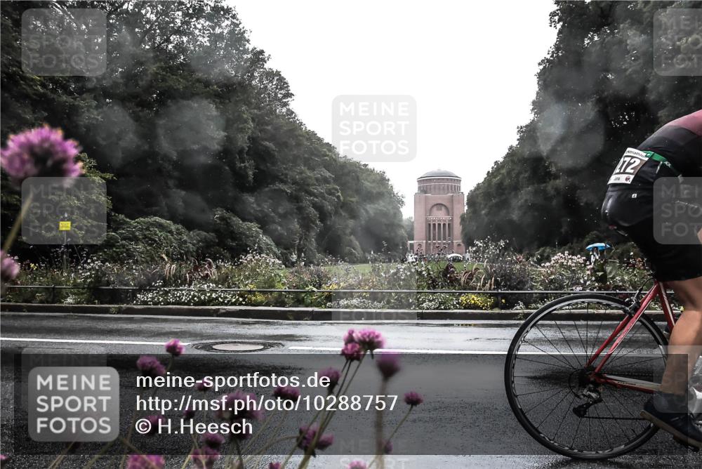 13.09.2026 - Stadtparktriathlon H.Heesch http://msf.ph/oto/10288757 13.09.2026 12:48:32 Radfahren 1127, 1186, 1235, 1271, 1272 meine-sportfotos.de