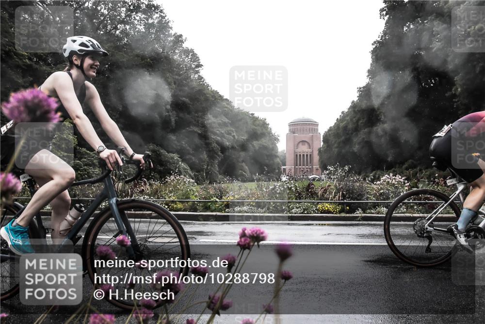 13.09.2026 - Stadtparktriathlon H.Heesch http://msf.ph/oto/10288798 13.09.2026 12:48:59 Radfahren 1069, 1099, 1131, 1205, 1234, 1263 meine-sportfotos.de