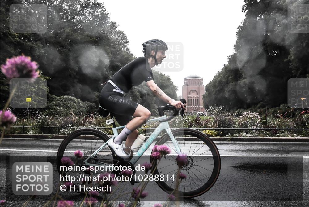 13.09.2026 - Stadtparktriathlon H.Heesch http://msf.ph/oto/10288814 13.09.2026 12:49:03 Radfahren 1069, 1093, 1099, 1116, 1234, 1263 meine-sportfotos.de