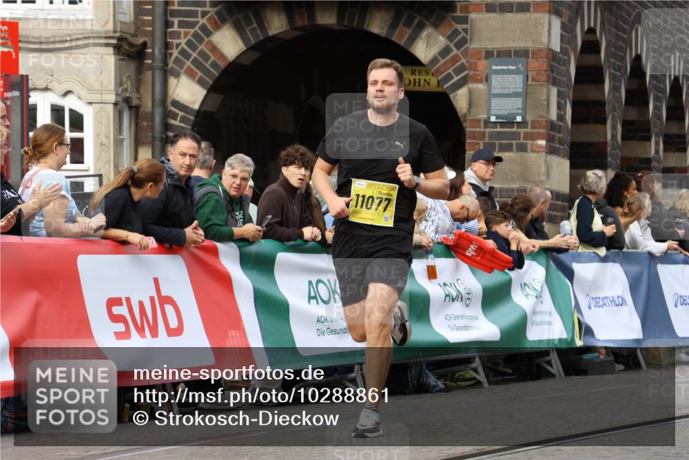 13.09.2026 - 21. swb-Marathon Bremen Strokosch-Dieckow http://msf.ph/oto/10288861 13.09.2026 10:41:21 Ziel 11201, 11903, 12209, 12477, 11628, 11944, 12442, 13520, 13600 meine-sportfotos.de