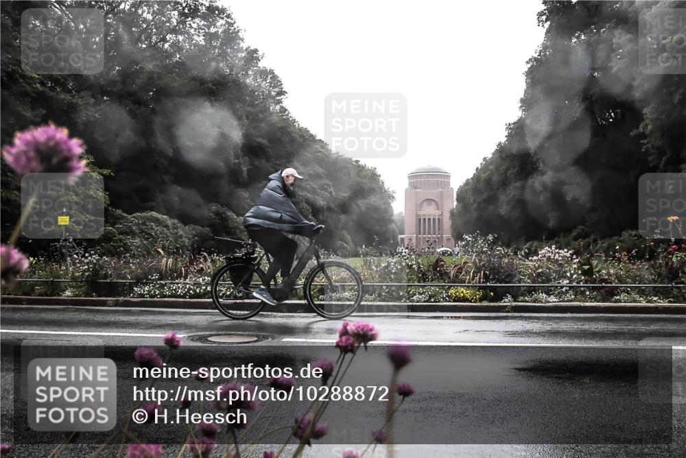 13.09.2026 - Stadtparktriathlon H.Heesch http://msf.ph/oto/10288872 13.09.2026 12:49:28 Radfahren 1151 meine-sportfotos.de