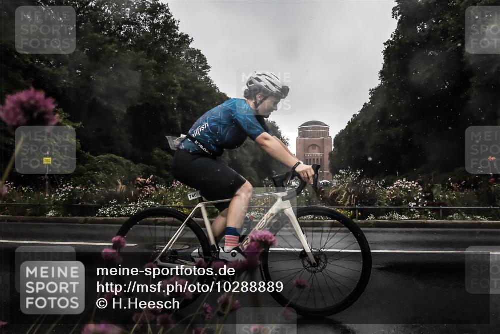 13.09.2026 - Stadtparktriathlon H.Heesch http://msf.ph/oto/10288889 13.09.2026 11:38:56 Radfahren 740, 826, 835, 893, 905 meine-sportfotos.de