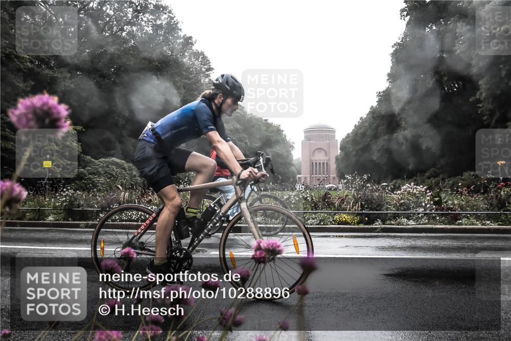 13.09.2026 - Stadtparktriathlon H.Heesch http://msf.ph/oto/10288896 13.09.2026 12:49:38 Radfahren 1086, 1147, 1244, 1284 meine-sportfotos.de
