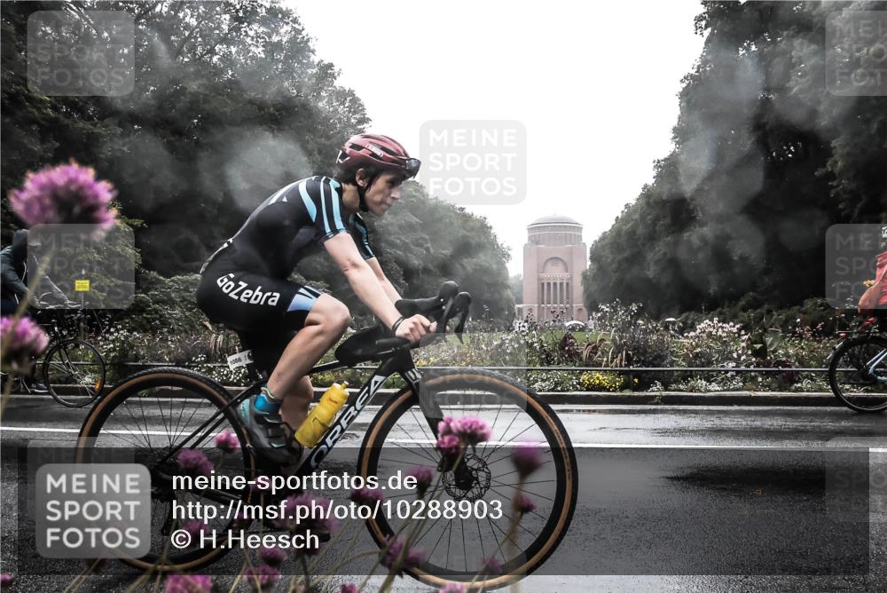 13.09.2026 - Stadtparktriathlon H.Heesch http://msf.ph/oto/10288903 13.09.2026 12:49:39 Radfahren 1086, 1147, 1161, 1244, 1284 meine-sportfotos.de