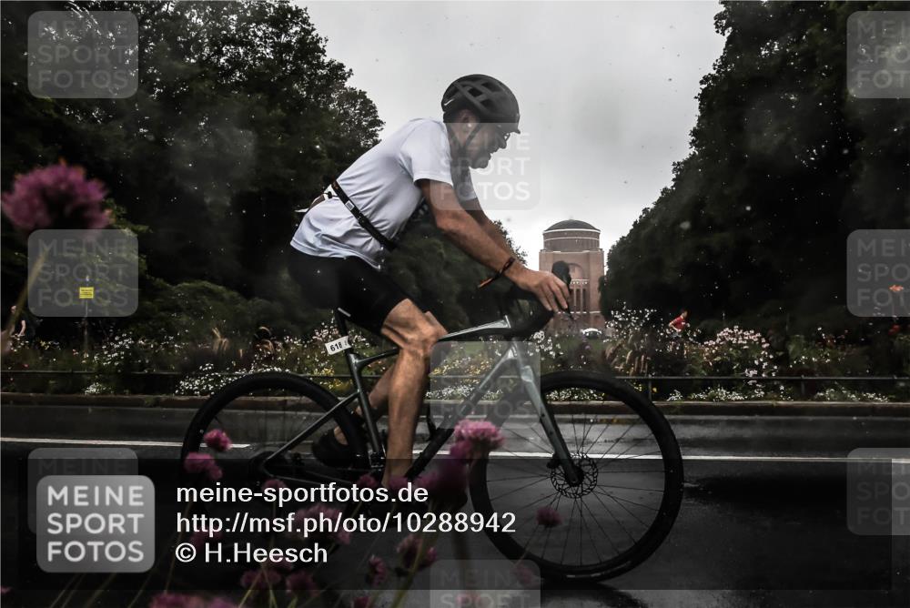 13.09.2026 - Stadtparktriathlon H.Heesch http://msf.ph/oto/10288942 13.09.2026 11:39:43 Radfahren 618, 636, 838, 858, 869, 873 meine-sportfotos.de