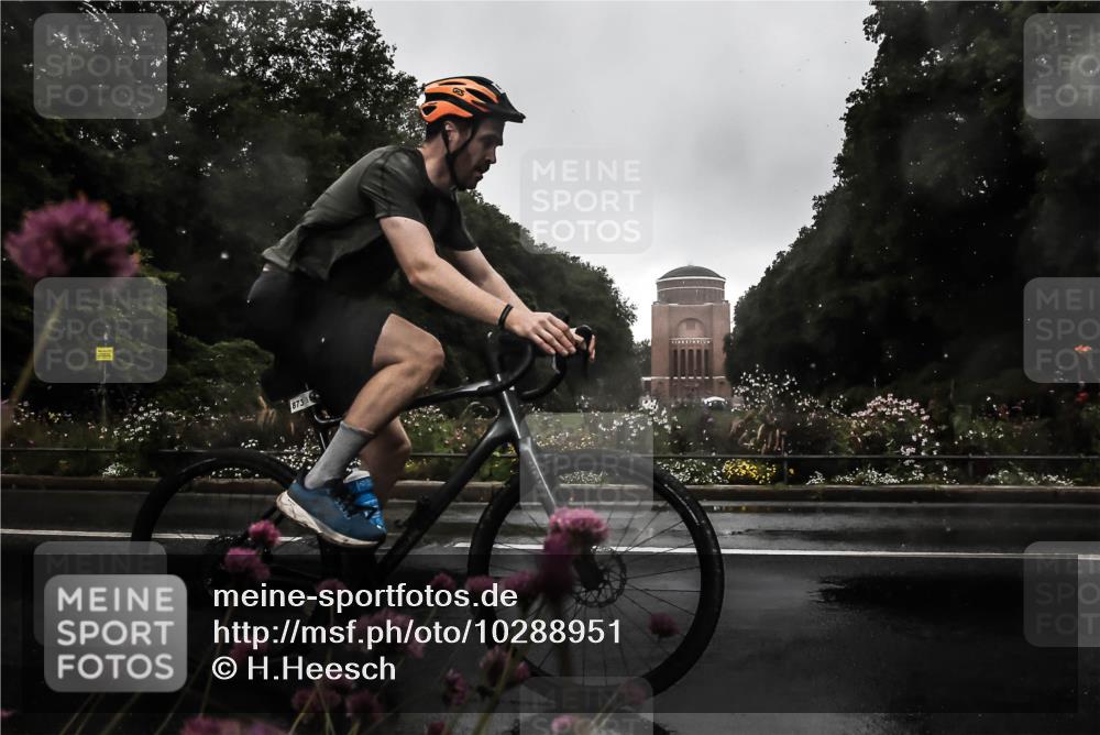 13.09.2026 - Stadtparktriathlon H.Heesch http://msf.ph/oto/10288951 13.09.2026 11:39:45 Radfahren 618, 636, 838, 858, 869, 873 meine-sportfotos.de