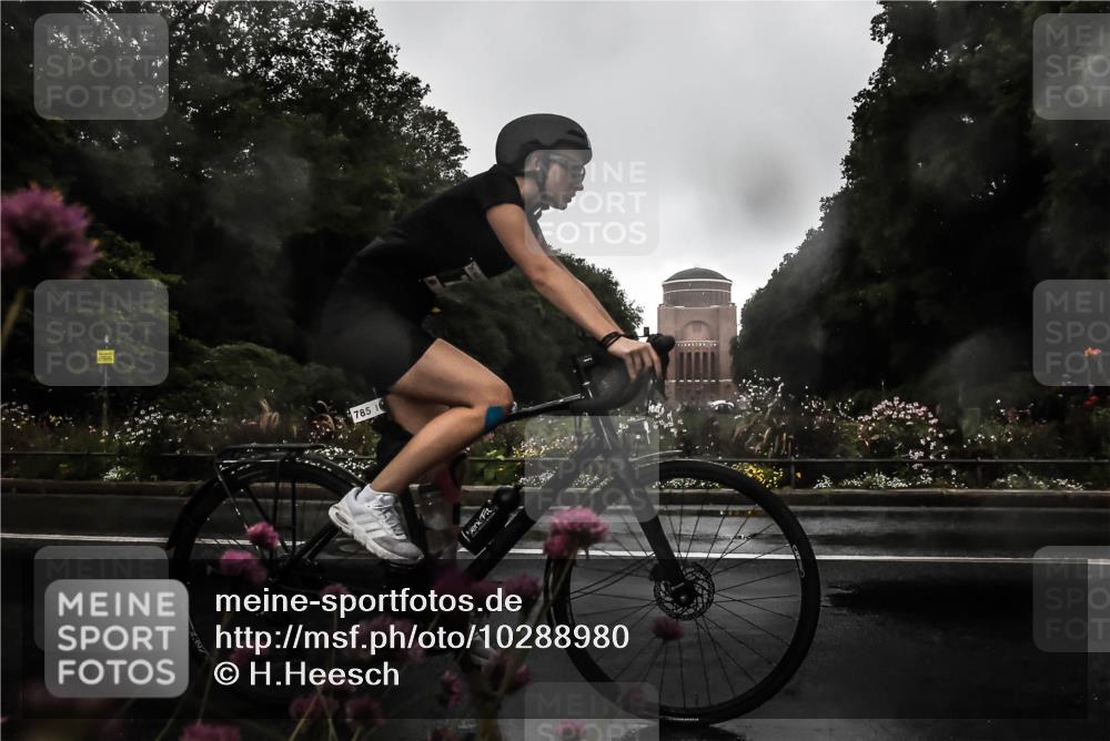 13.09.2026 - Stadtparktriathlon H.Heesch http://msf.ph/oto/10288980 13.09.2026 11:40:00 Radfahren 752, 785, 842, 857, 935 meine-sportfotos.de