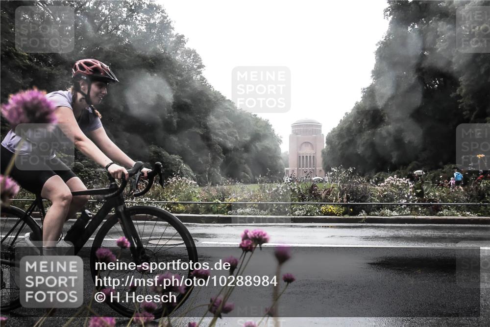 13.09.2026 - Stadtparktriathlon H.Heesch http://msf.ph/oto/10288984 13.09.2026 12:50:19 Radfahren 1080, 1094, 1144, 1249, 1264, 1301, 1306 meine-sportfotos.de