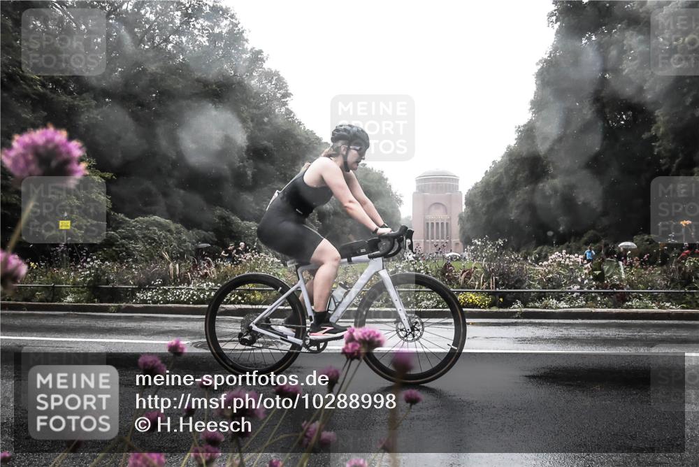 13.09.2026 - Stadtparktriathlon H.Heesch http://msf.ph/oto/10288998 13.09.2026 12:50:23 Radfahren 1080, 1094, 1144, 1150, 1249 meine-sportfotos.de