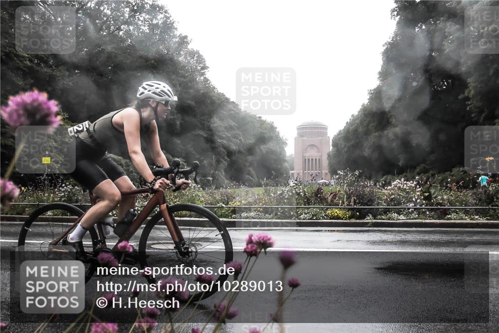 13.09.2026 - Stadtparktriathlon H.Heesch http://msf.ph/oto/10289013 13.09.2026 12:50:35 Radfahren 1159, 1160, 1292 meine-sportfotos.de