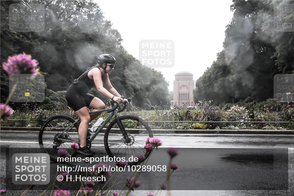 13.09.2026 - Stadtparktriathlon H.Heesch http://msf.ph/oto/10289058 13.09.2026 12:51:05 Radfahren 1097, 1113, 1139, 1141, 1167, 1216, 1219 meine-sportfotos.de