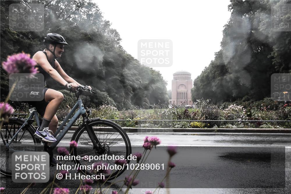 13.09.2026 - Stadtparktriathlon H.Heesch http://msf.ph/oto/10289061 13.09.2026 12:51:06 Radfahren 1097, 1113, 1139, 1141, 1167, 1216, 1219 meine-sportfotos.de