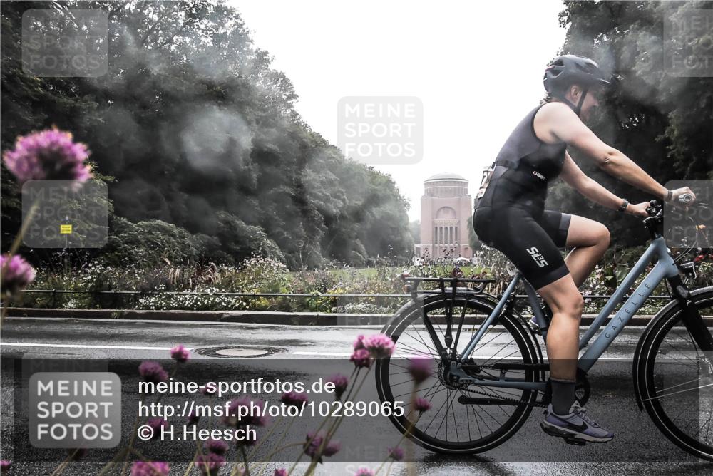 13.09.2026 - Stadtparktriathlon H.Heesch http://msf.ph/oto/10289065 13.09.2026 12:51:06 Radfahren 1097, 1113, 1139, 1141, 1167, 1216, 1219 meine-sportfotos.de