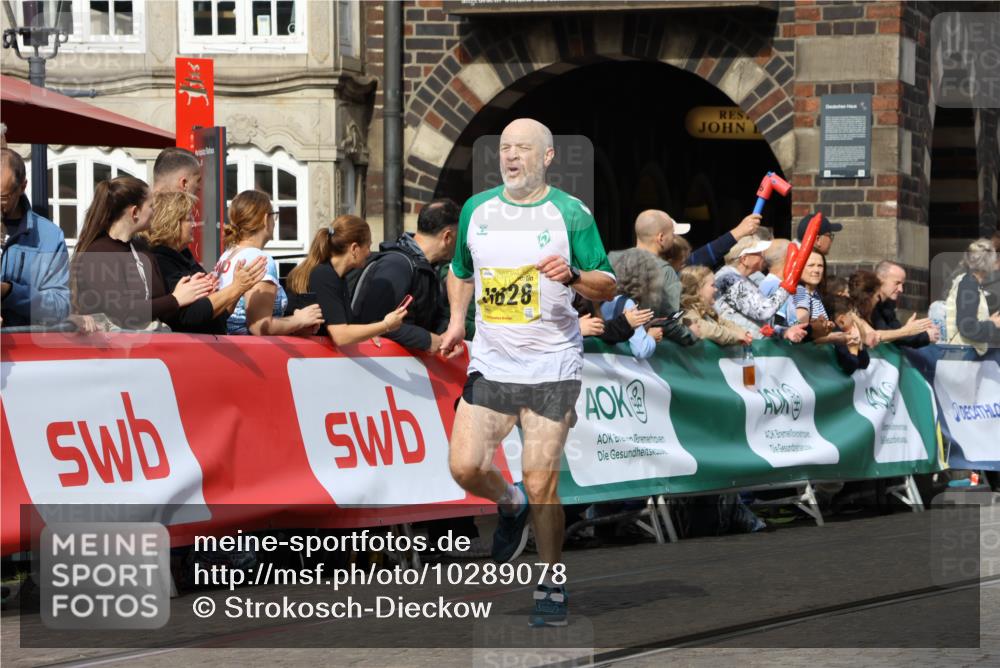 13.09.2026 - 21. swb-Marathon Bremen Strokosch-Dieckow http://msf.ph/oto/10289078 13.09.2026 10:41:42 Ziel 11077, 11944, 12442, 13520, 10972, 12468 meine-sportfotos.de
