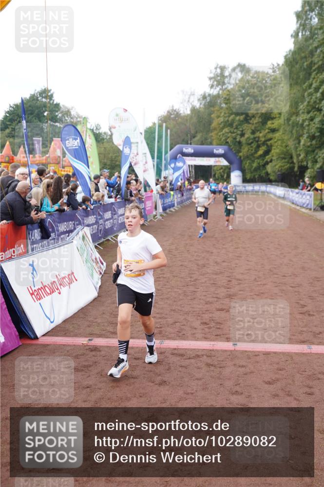 13.09.2026 - Airport Race Dennis Weichert http://msf.ph/oto/10289082 13.09.2026 10:30:36 Ziel 4076, 5075, 5341, 5349, 5404 meine-sportfotos.de